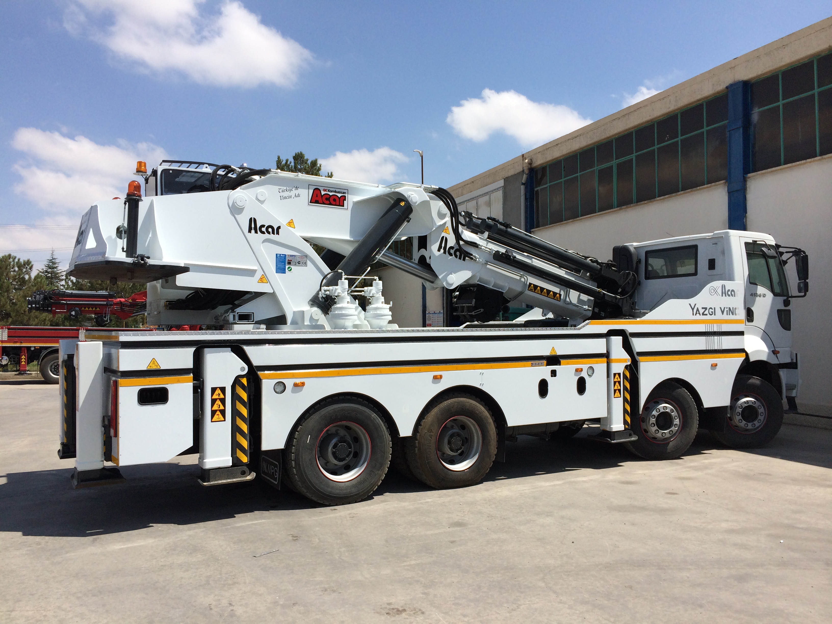 AC 185 TM-KÇ6 tipi araç üstü katlanır bomlu hidrolik mobil vinç
